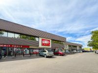 Springfield Centre 1755, Kelowna, BC property image 3 thumbnail