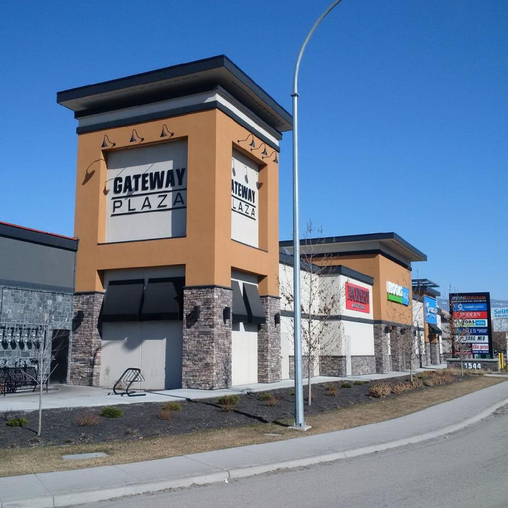 Gateway Plaza, Kelowna, BC property image 1